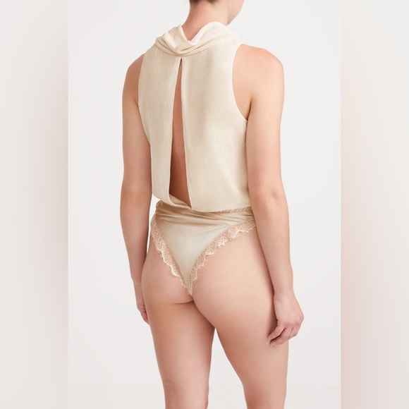 SLEEPING WITH JACQUES Bianca Bodysuit {SAND} - Picture 4 of 14